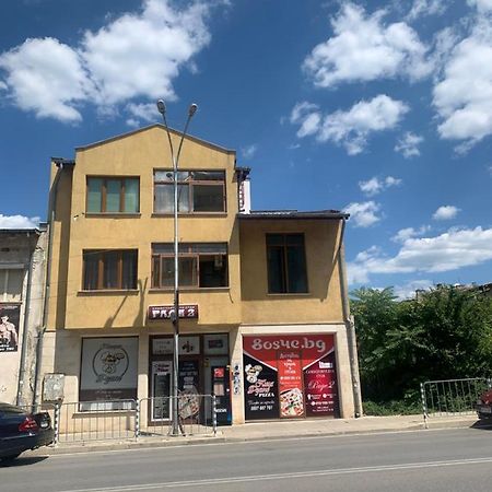 Hotel Rade 2 Vratsa Exterior photo